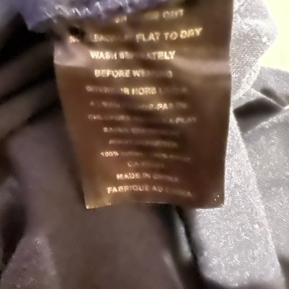 Men’s medium Canada Longsleeved Crewneck - Picture 6 of 7
